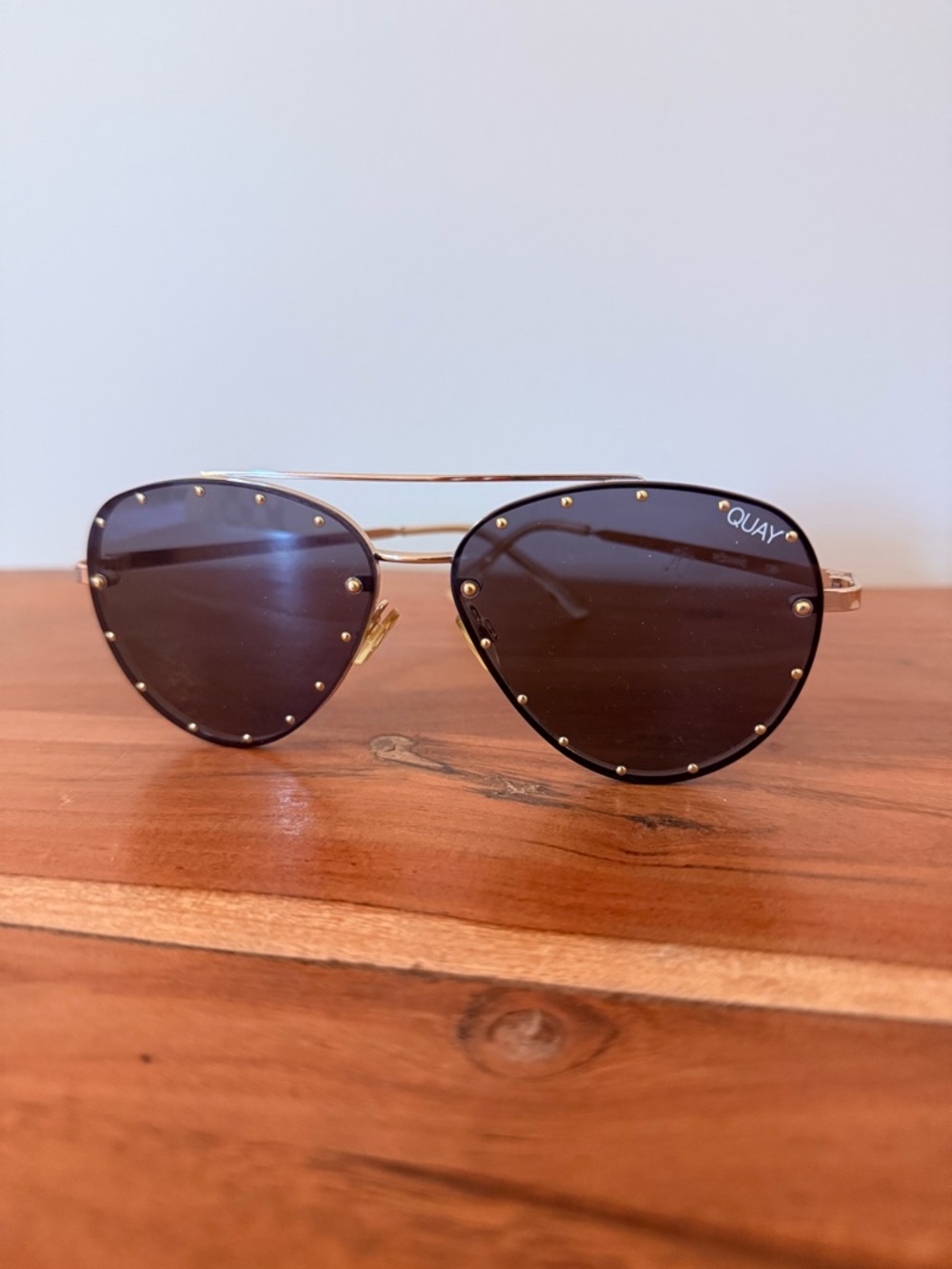 QUAY • Roxanne Gold Frame Sunglasses with Black Lenses and Stud Accents